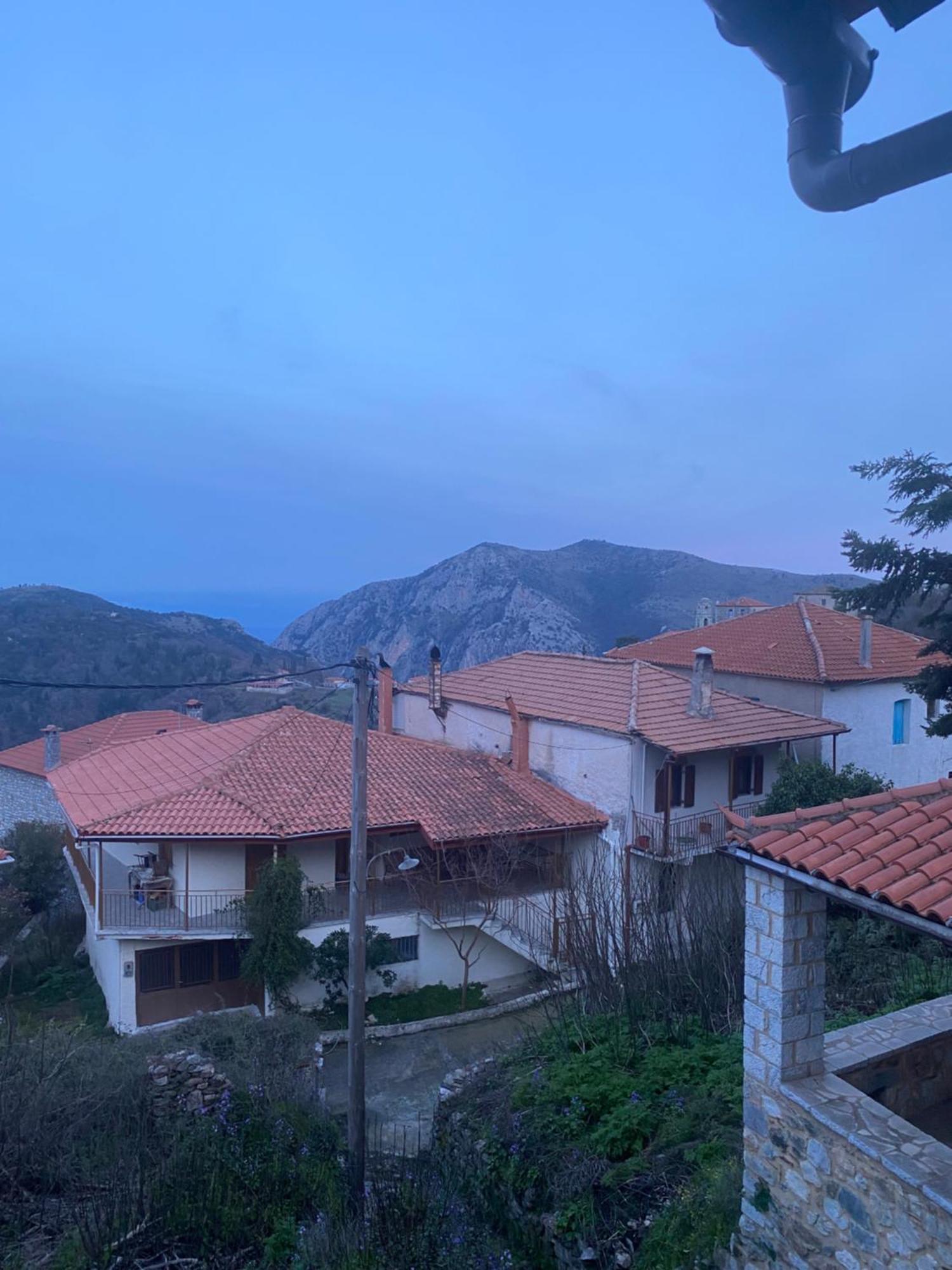 Country house Apostolia's Small House Bed And View